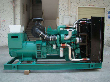源城1100kw康明斯柴油发电机组图片 源城1100kw康明斯柴油发电机组图片